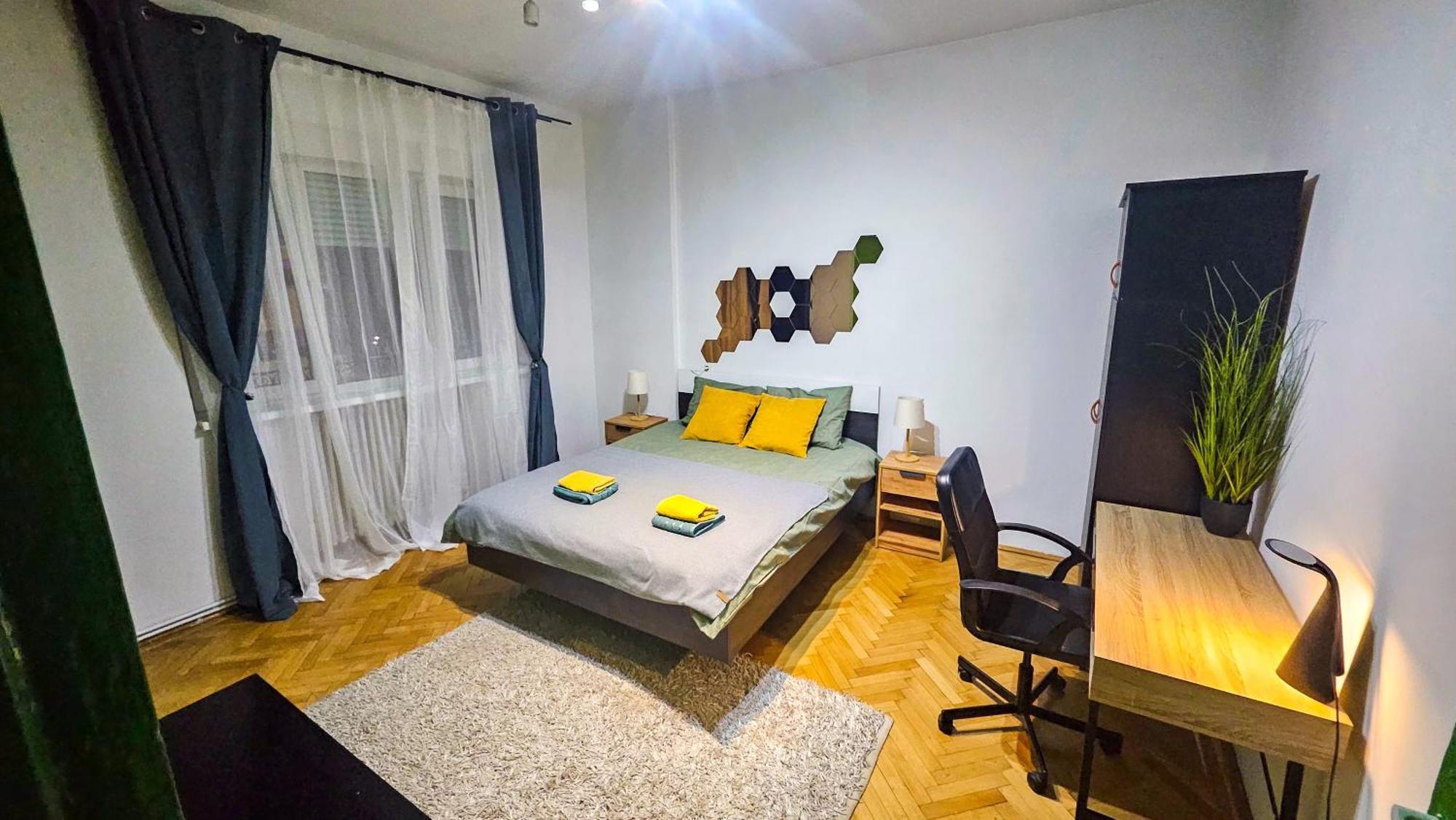 Downtown Tiny Houses Near Cismigiu Gardens Bucureşti Eksteriør bilde